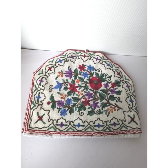 Vintage Heavily Embroidered Tea Pot Cozy  Floral Thickly Padded  Liner Hand Made - Picture 1 of 11